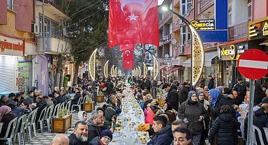 Bakan Yardımcısı Madak, Söğüt'te 4 bin kişiyle iftar yaptı