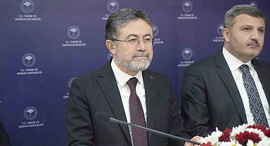 Bakan Yumaklı: "Gübre stoklarımızda herhangi bir problem yok"