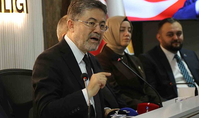 Bakan Yumaklı: "Üç tarafı denizlerle çevrili güzel ülkemin beş tarafı çatışmalarla, savaşlarla, her türlü krizle çevrilmiş durumda"