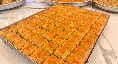Baklavada bayram hareketliliği: Satışlar katlandı, fiyatlar yükseldi