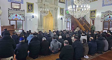 Bandırma'da 72 yıllık gelenek cami içinde sürdürüldü