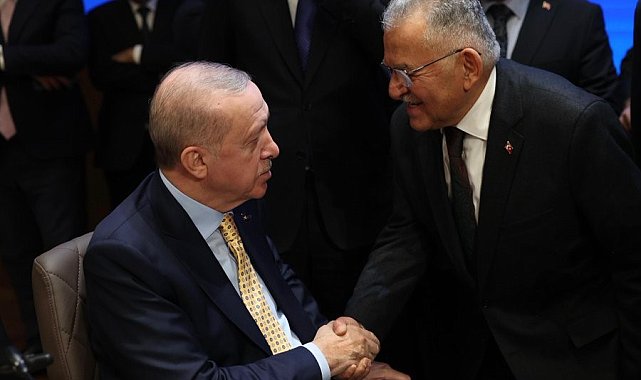 Başkan Büyükkılıç, iftarda Cumhurbaşkanı Erdoğan'la görüştü