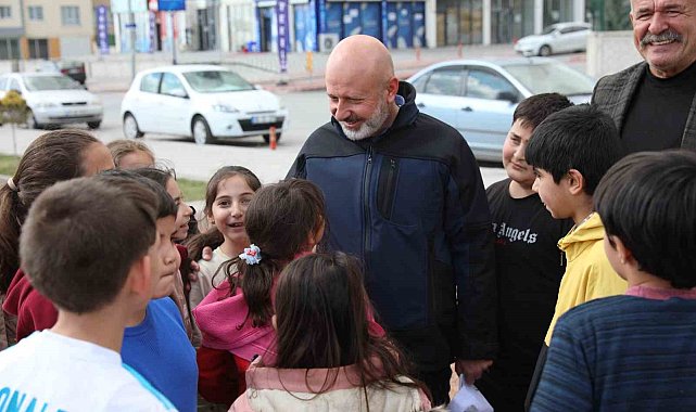 Başkan Çolakbayrakdar: "Evlatlarımız için her parka toprak alan yapıyoruz"