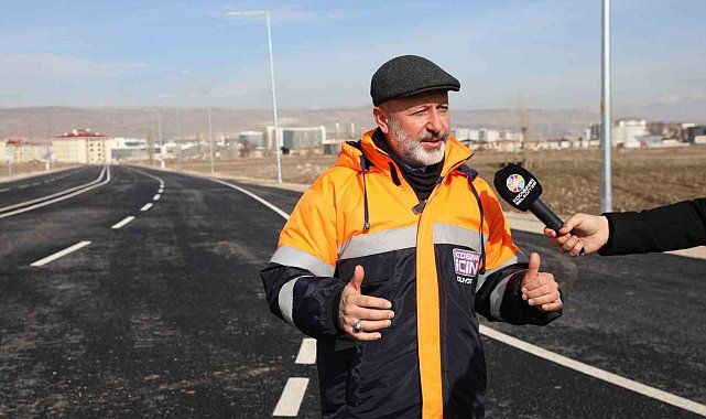 Başkan Çolakbayrakdar: "İlk ve tek çevreci asfalt freze aracımızla doğayı koruyor, ekonomiye güç katıyoruz"