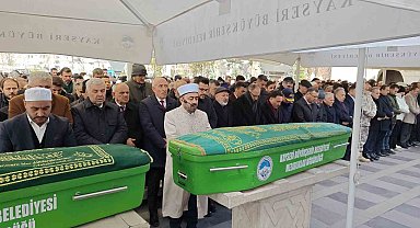 Başkan Çolakbayrakdar'ın babası toprağa verildi