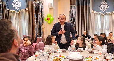 Başkan Kavuş, çocukların ilk oruç ve ilk iftar heyecanını paylaştı