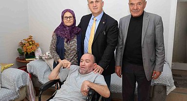 Başkan Kaya engelli İskender'in isteğini yerine getirdi