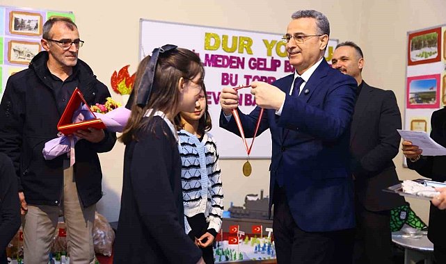 Başkan Kurnaz: "Gençler umut ve gurur veriyor"