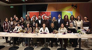 Başkan Mustafa Bozbey, gençlere sahur yaptı