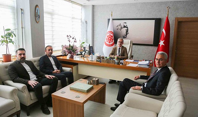 Başkan Özdemir, medikal firmaların mağduriyetlerini Doğan ile görüştü