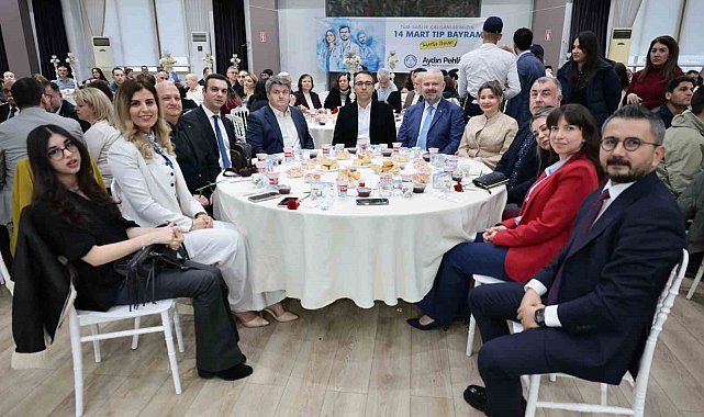Başkan Pehlivan'dan öğretmen ve sağlık çalışanlarına vefa