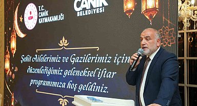 Başkan Sandıkçı: "Milli ve manevi duyguları güçlü nesiller yetiştirmek bizlerin yegane sorumluluğudur"