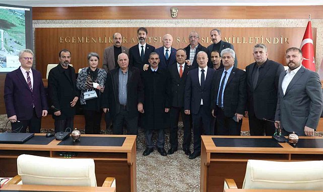 Başkan Sekmen'den muhtarlar buluşması