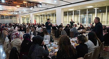 Başkan Sunar'dan Palandökenli esnaf kadınlara iftar