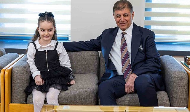 Başkanlık makamında gurur veren buluşma