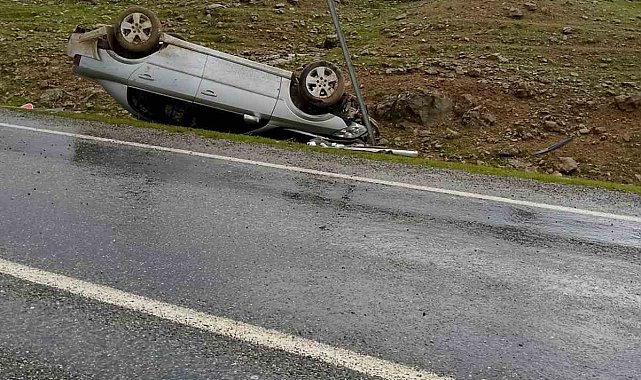 Batman'da sürücüsünün kontrolünden çıkan otomobil takla attı: 1 yaralı
