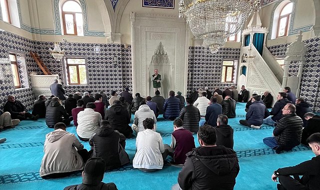 Bayburt'ta cami cemaati bağımlılıkla mücadele konusunda bilgilendirildi