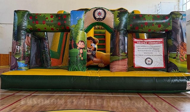 Bayburt'ta çocuklar için kurulan 'Balon Park' oyun alanı 4 gün boyunca açık olacak
