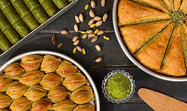 Bayram sofraları MADO'nun geleneksel lezzetleriyle şenleniyor