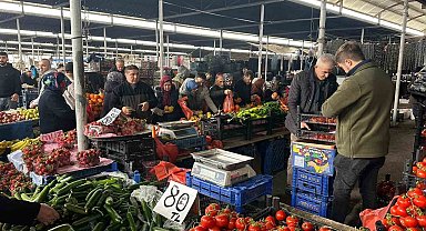 Bayram yoğunluğu: Esnafın yüzü güldü