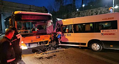 Beşiktaş'ta servis minibüsüyle İETT otobüsü kafa kafaya çarpıştı: 2 yaralı