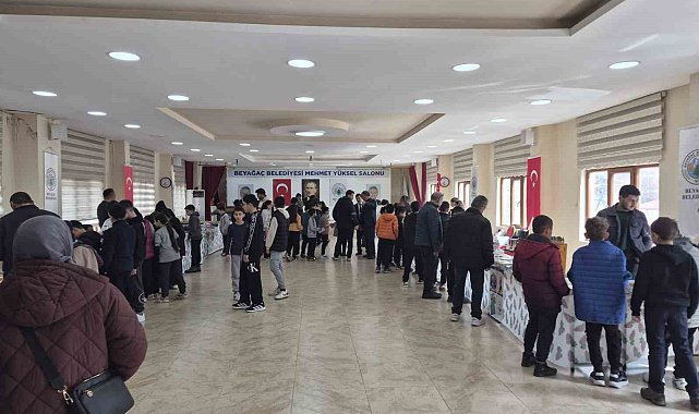 Beyağaç Kitap Fuarı kapılarını açtı