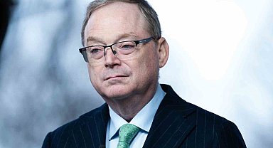 Beyaz Saray Ekonomi Konseyi Direktörü: "Petrol tankerleri Hürmüz Boğazı'ndan geçmeye başladı"