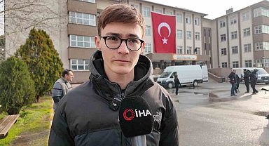 Bıçaklı saldırıda görgü tanığı dehşet anlarını anlattı: "Hoca koridora çıkınca yanında durduk ama elimizden bir şey gelmedi"