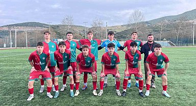 Bilecik U18 Gençler Ligi'nde Osmanelispor liderliğini sürdürdü