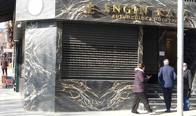 Bilecik'te 30 saniyede milyonluk kuyumcu soygunu