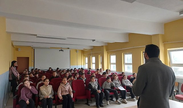 Bilecik'te ortaokul öğrencilerine 'Ramazan Bilinci' konulu konferans