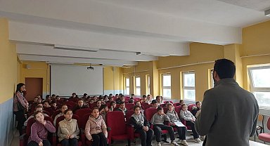 Bilecik'te ortaokul öğrencilerine 'Ramazan Bilinci' konulu konferans