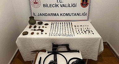 Bilecik'te tarihi eser kaçakçılığı operasyonu: 349 parça tarihi eser bulundu