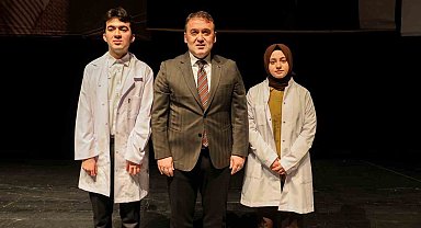 Bilecik'te Tıp Fakültesi öğrencileri beyaz önlüklerini giydi