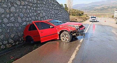 Bilecik'te trafik kazası: 2 yaralı