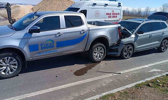 Bingöl'de trafik kazası: 4 yaralı