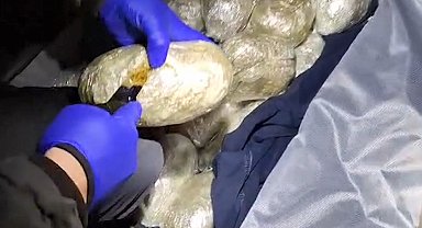 Bitlis'te 4 kilo 800 gram skunk ele geçirildi