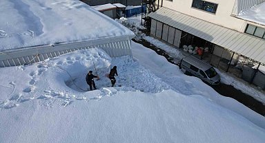 Bitlis'te tekstilciler kar yüzünden güneş panellerini kullanamıyor