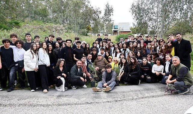 Bodrum'da bin 500 fidan toprakla buluştu
