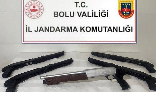 Bolu'da ruhsatsız 5 av tüfeği ele geçirildi