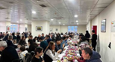 Burhaniye'de akademik ve idari personel iftarda buluştu