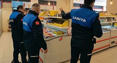 Bursa Gemlik'te marketlere zabıta denetimi