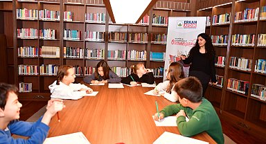 Bursa Osmangazi'de çocuklar masallarla tarihi keşfediyor