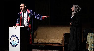 Bursa Yıldırım'da 28 Şubat tiyatroyla anlatıldı