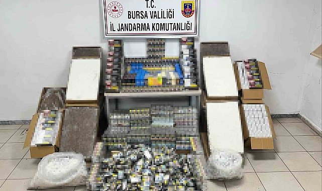 Bursa'da dev operasyon: 65 bin kaçak sigara ve 50 bin makaron ele geçirildi
