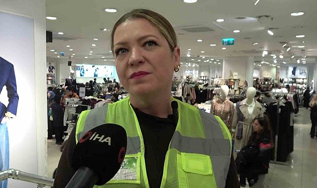 Bursa'da ihtiyaç sahibi 400 çocuğa bayram sevinci