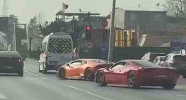 Bursa'da iki lüks otomobil trafik kurallarını hiçe saydı