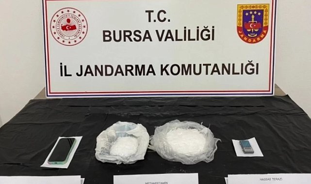 Bursa'da Jandarma'dan uyuşturucu tacirlerine darbe