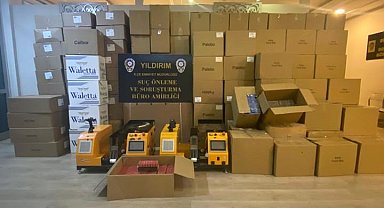 Bursa'da kaçak sigara imalathanesine operasyon: 460 kilo tütün ele geçirildi