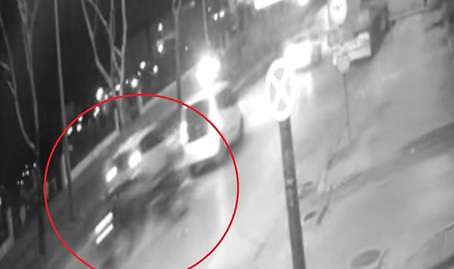 Bursa'daki feci kaza kameraya yansıdı... İkiye bölünen araçtan kurtuldu